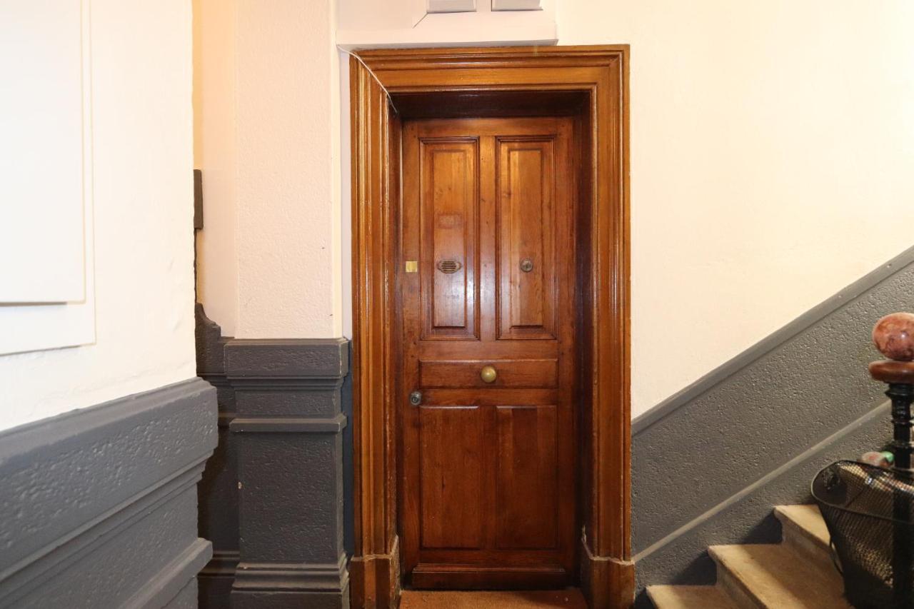 Cosy Appartement Lyon Valmy - Parking מראה חיצוני תמונה